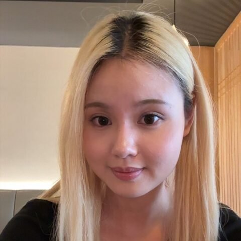 Ms Yiyan Luo