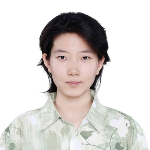 Ms Ziqi Dong